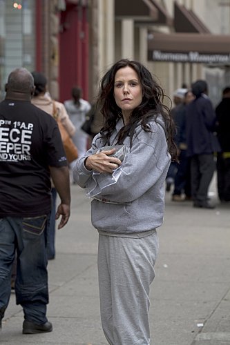 Weeds : Photo Mary-Louise Parker