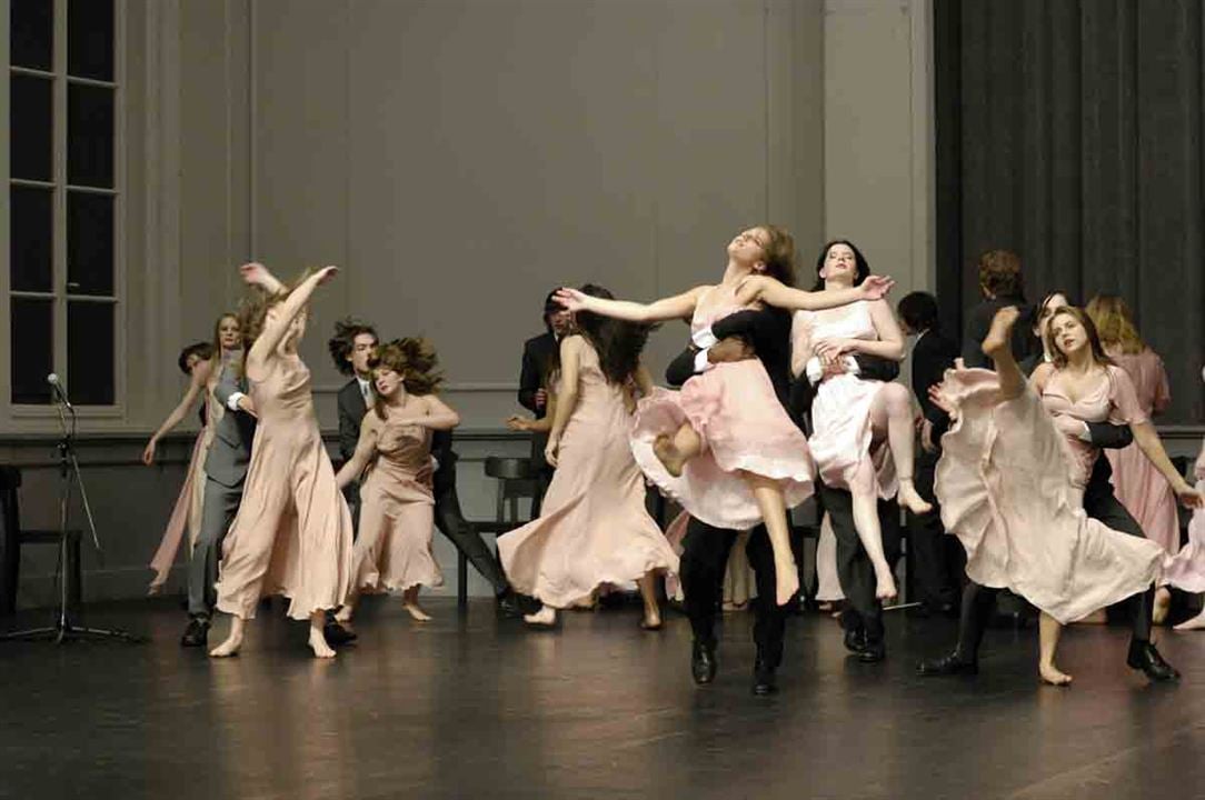 Les Rêves dansants, sur les pas de Pina Bausch : Photo Anne Linsel, Rainer Hoffmann