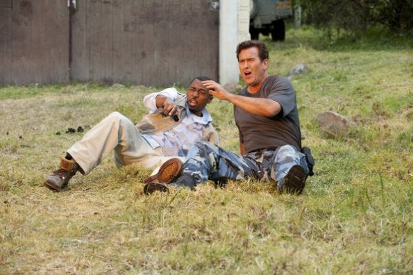 Burn Notice : Photo RonReaco Lee, Bruce Campbell