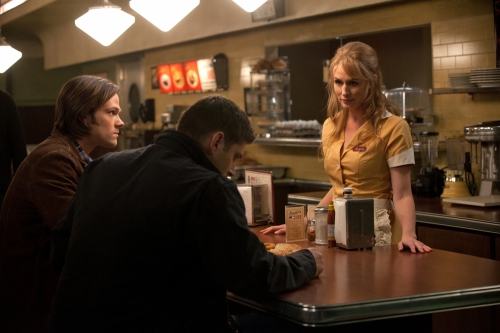 Supernatural : Photo Jared Padalecki, Jensen Ackles, Samantha Smith (III)