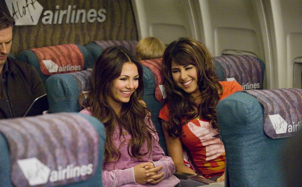 Photo Victoria Justice, Daniella Monet