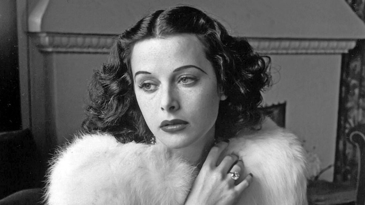 Hedy Lamarr From Extase To Wifi Streaming Vf Hedy Lamarr : portrait d'une actrice à qui l'on doit le Wi-Fi et le  Bluetooth - Actus Ciné - AlloCiné