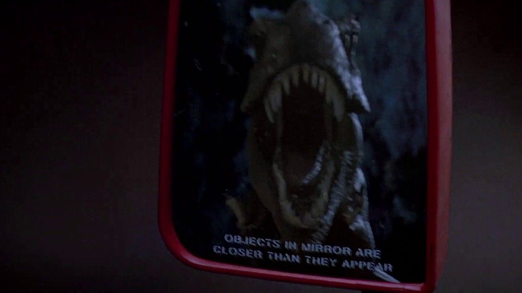 Jurassic Park 10 détails cachés dans le film "Objets in mirror are