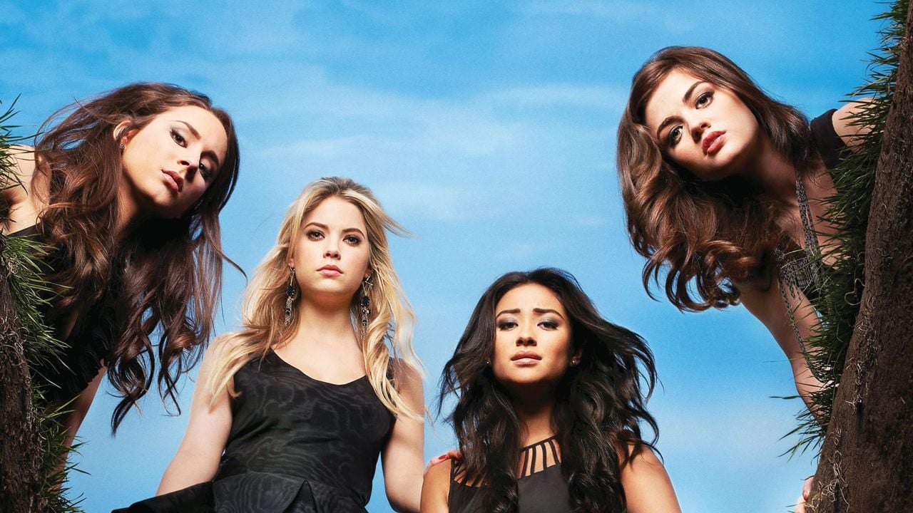 Qui Est A Dans Pretty Little Liars Original Sin Pretty Little Liars : le reboot horrifique par le créateur de Riverdale  commandé ! - News Séries - AlloCiné