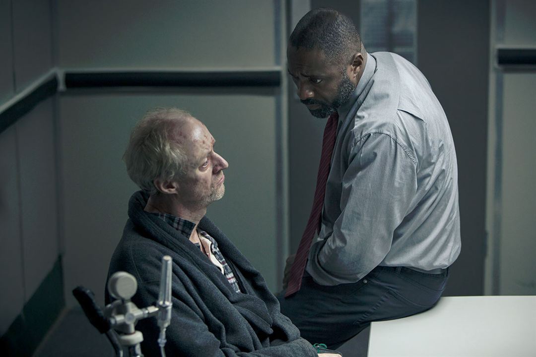 Luther : Photo Ned Dennehy, Idris Elba