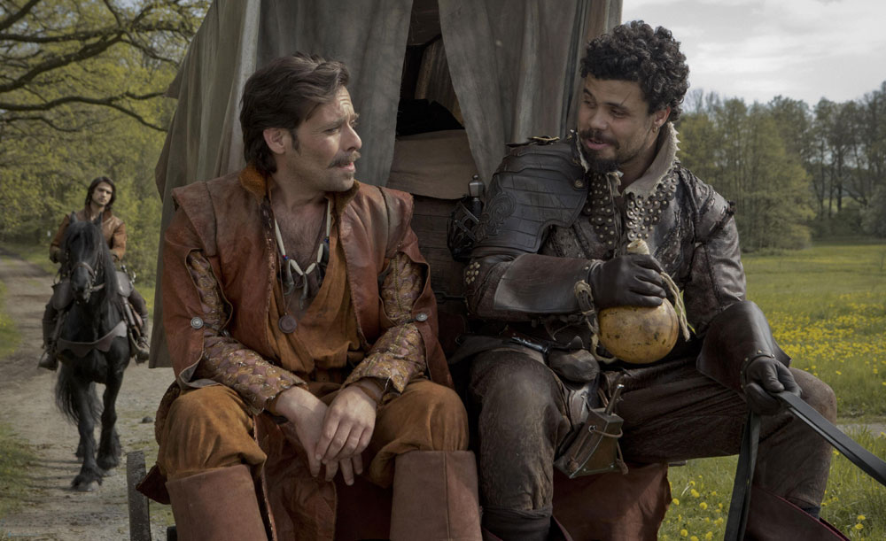 The Musketeers : Photo James Callis, Howard Charles