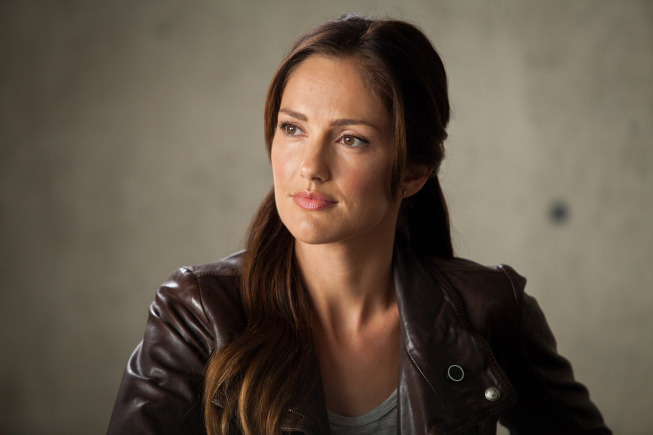 Almost Human : Photo Minka Kelly