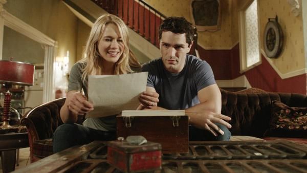 Being Human (US) : Photo Sam Witwer, Kristen Hager
