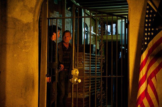 Revolution (2012) : Photo Stephen Collins