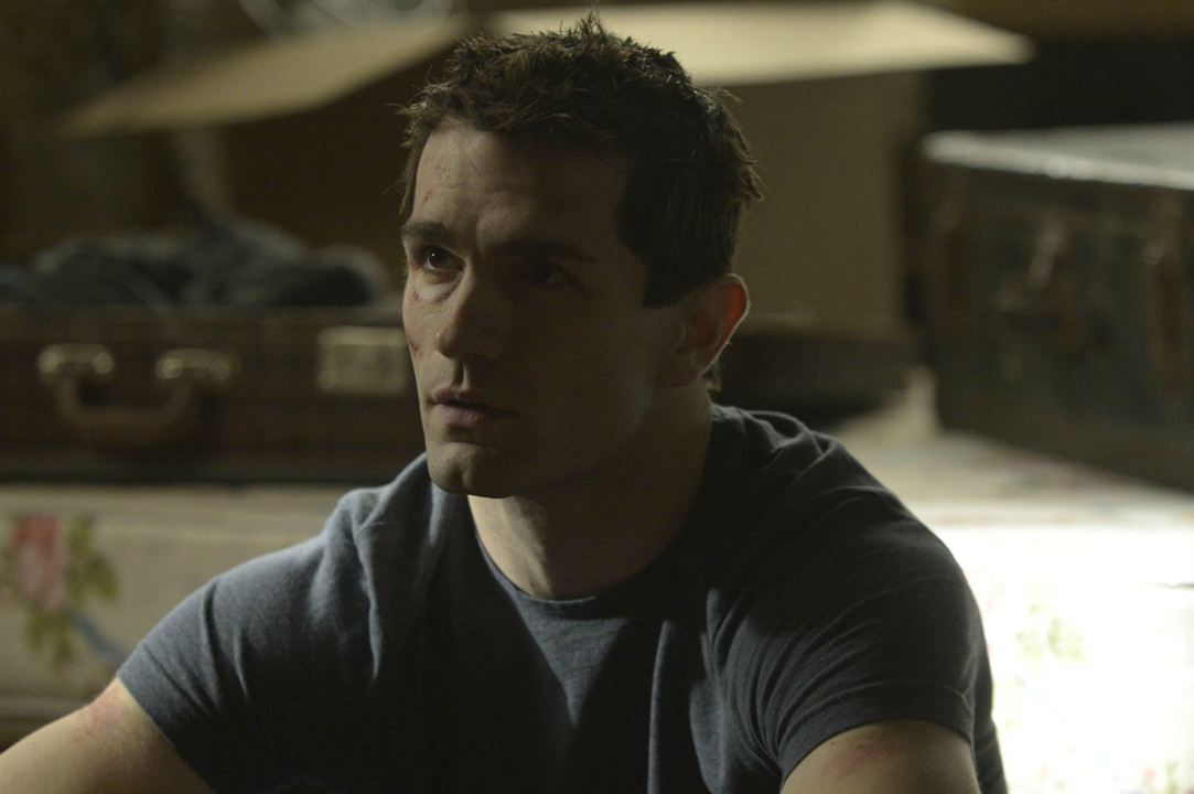 Being Human (US) : Photo Sam Witwer