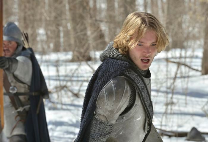 Reign : le destin d'une reine : Photo Toby Regbo