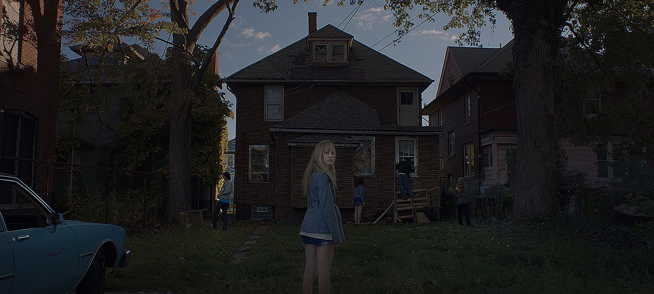 It Follows : Photo Maika Monroe
