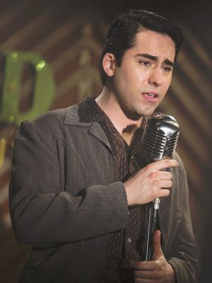 Affiche John Lloyd Young