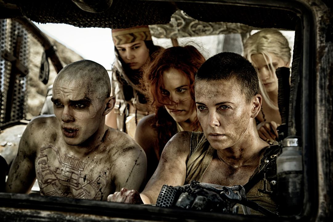 Mad Max: Fury Road : Photo Charlize Theron, Riley Keough, Nicholas Hoult