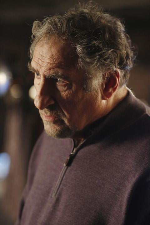 Forever : Photo Judd Hirsch