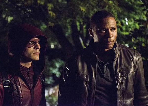 Arrow : Photo Colton Haynes, David Ramsey