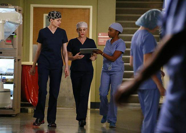 Grey's Anatomy : Photo Jessica Capshaw, Geena Davis