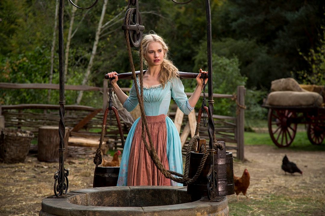 Cendrillon : Photo Lily James