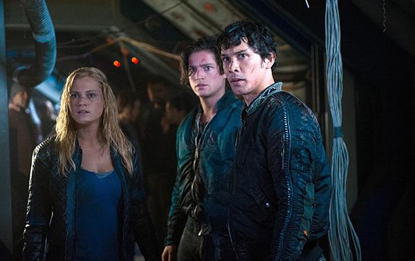 Les 100 : Photo Eliza Taylor, Thomas McDonell, Bob Morley