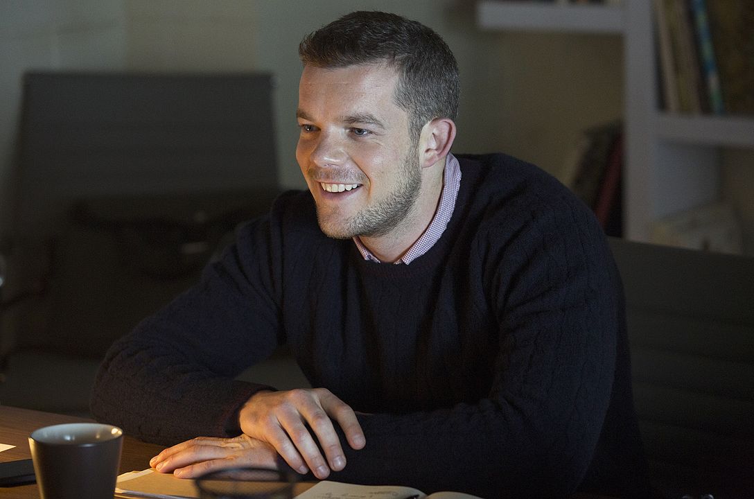 Looking : Photo Russell Tovey