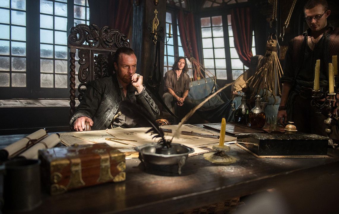 Photo Luke Arnold, Toby Stephens