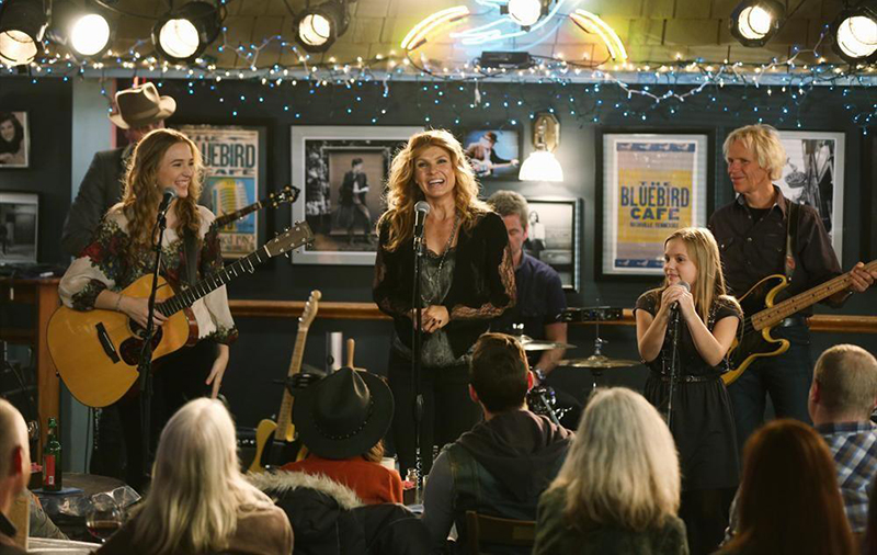 Nashville : Photo Maisy Stella, Connie Britton, Lennon Stella