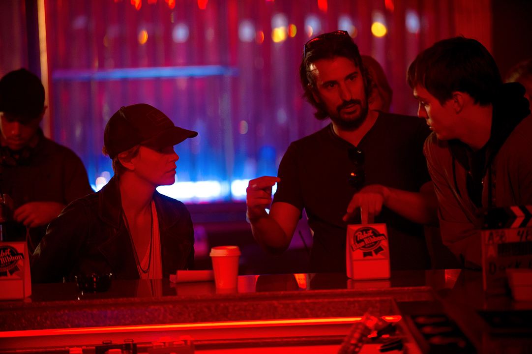 Dark Places : Photo Charlize Theron, Gilles Paquet-Brenner, Nicholas Hoult
