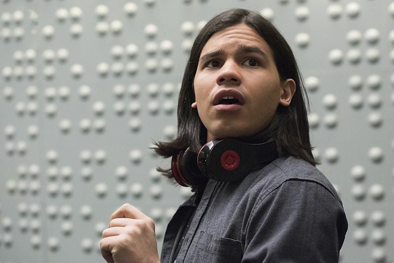 Flash (2014) : Affiche Carlos Valdes
