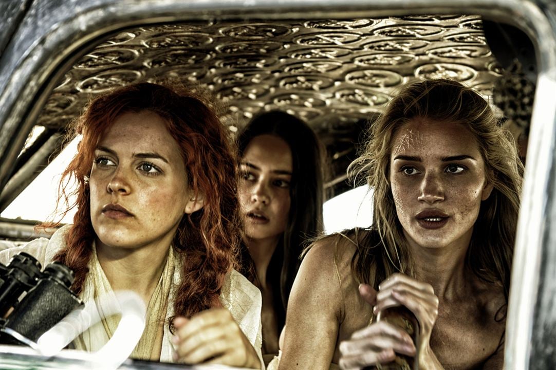 Mad Max: Fury Road : Photo Riley Keough, Rosie Huntington-Whiteley, Courtney Eaton