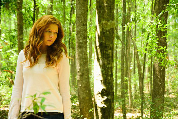 Under The Dome : Photo Rachelle LeFevre