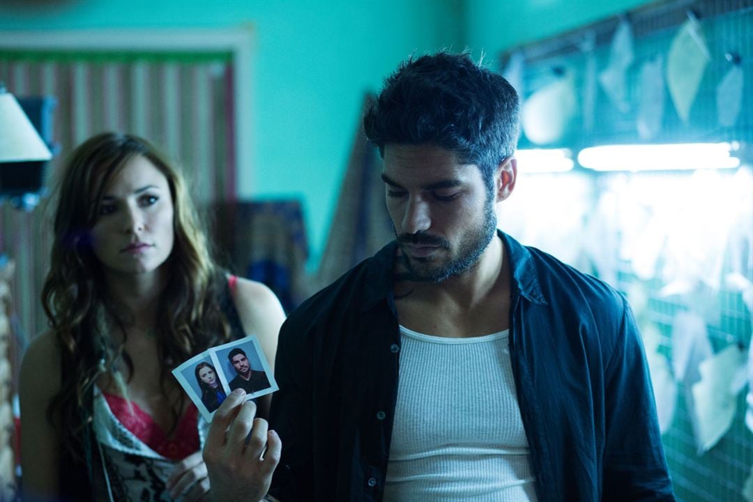 Photo D.J. Cotrona, Briana Evigan