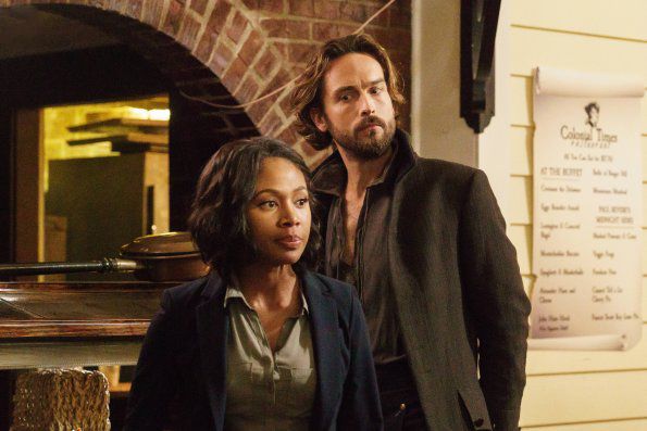 Sleepy Hollow : Photo Nicole Beharie, Tom Mison