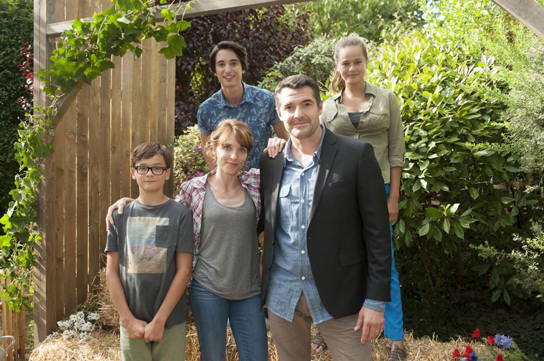 Parents mode d'emploi (2013) : Photo Arnaud Ducret, Alix Poisson, Lucie Fagedet, Eliott Tiberghien, Orféo Campanella