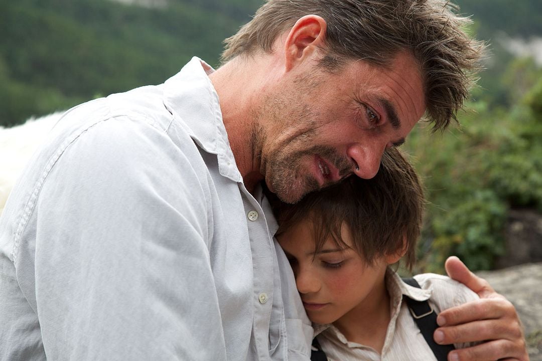 Photo de Thierry Neuvic - Belle et Sébastien : L'aventure continue : Photo Thierry  Neuvic, Félix Bossuet - Photo 37 sur 87 - AlloCiné