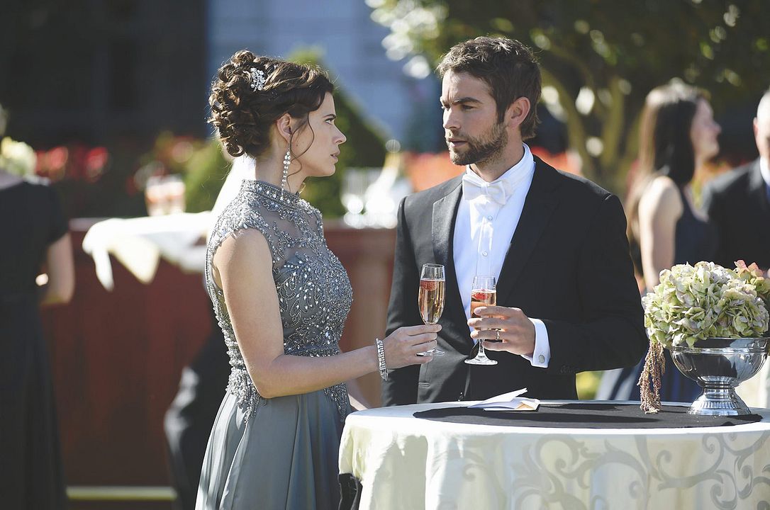 Blood and Oil : Photo Chace Crawford, Peyton List (I)
