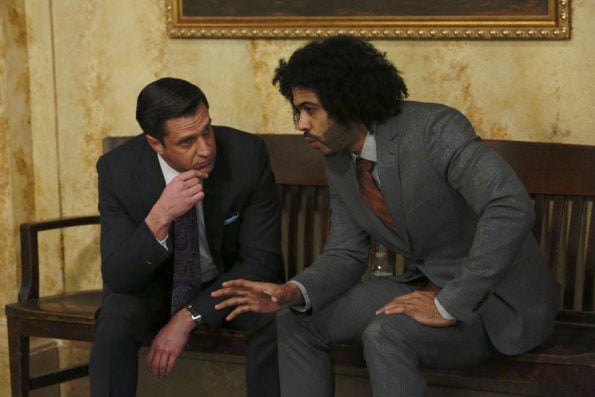 New York Unité Spéciale : Photo Raul Esparza, Daveed Diggs