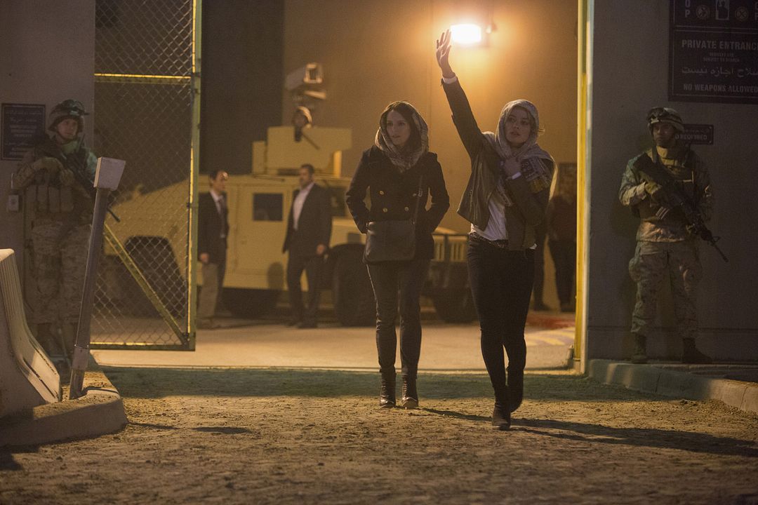 Whiskey Tango Foxtrot : Photo Margot Robbie, Tina Fey