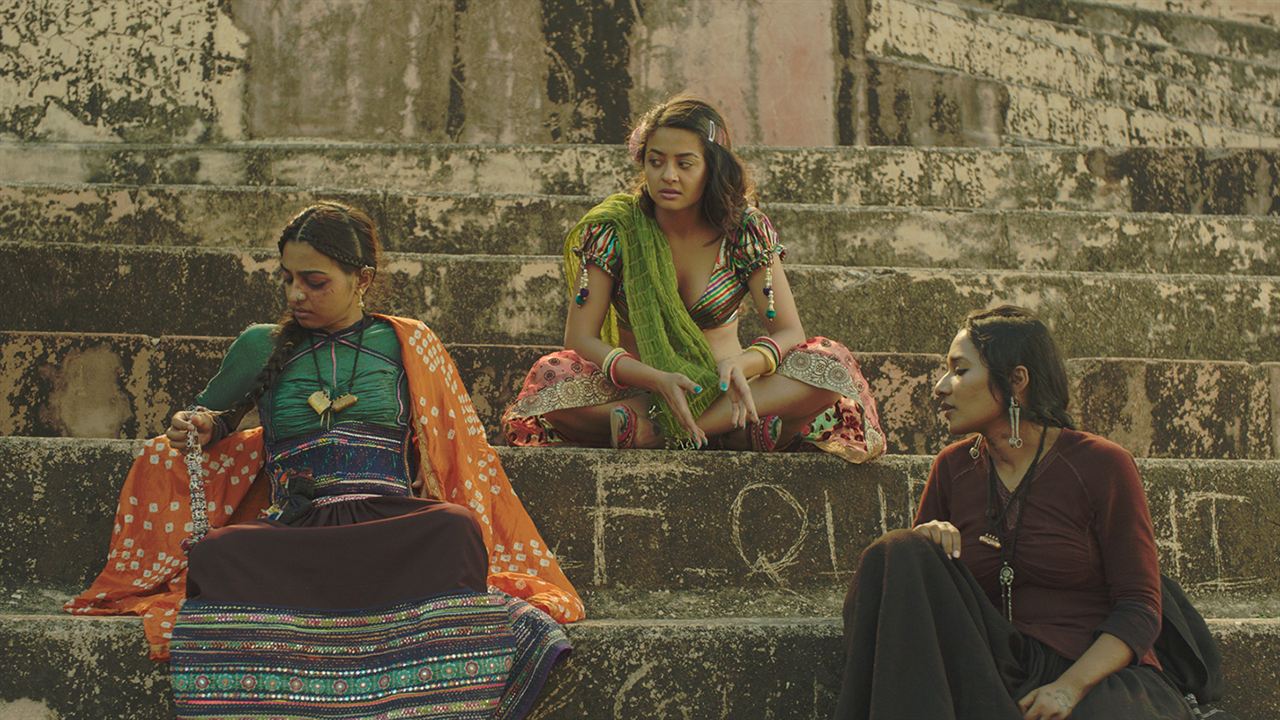 La Saison des femmes : Photo Tannishtha Chatterjee, Radhika Apte, Surveen Chawla
