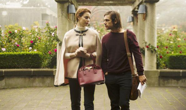 The Magicians : Photo Anne Dudek, Jason Ralph
