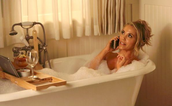 New Girl : Photo Elizabeth Berkley