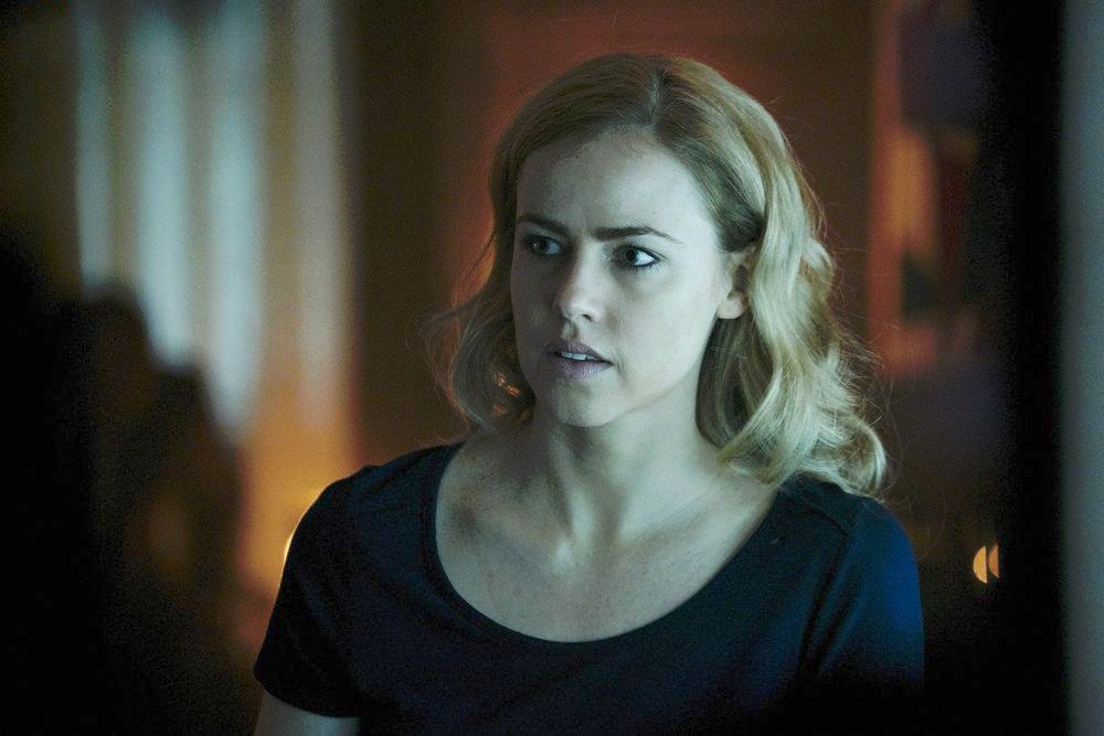 12 Monkeys : Photo Amanda Schull