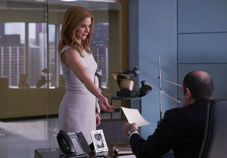 Suits : avocats sur mesure : Photo Sarah Rafferty