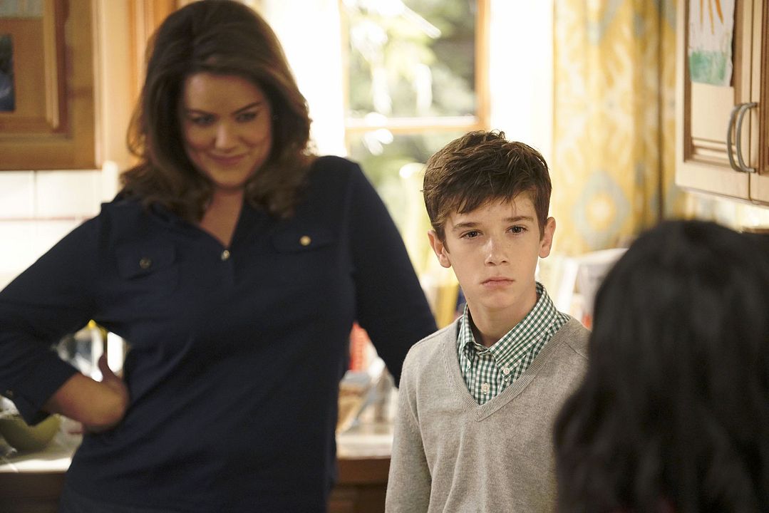 American Housewife (2016) : Photo Katy Mixon, Daniel DiMaggio