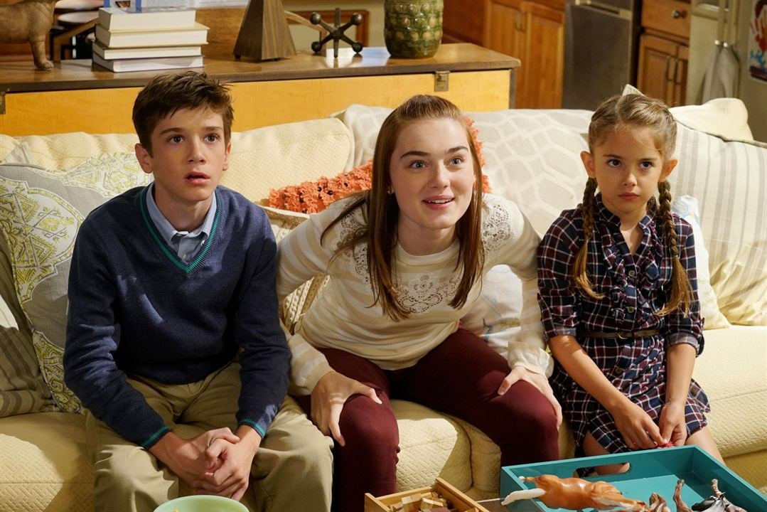 American Housewife (2016) : Photo Julia Butters, Meg Donnelly, Daniel DiMaggio