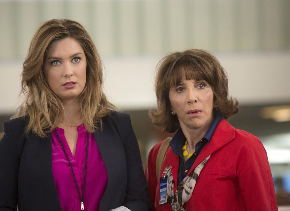 Great News : Photo Briga Heelan, Andrea Martin