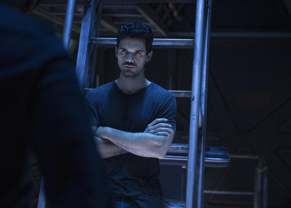 The Expanse : Photo Steven Strait