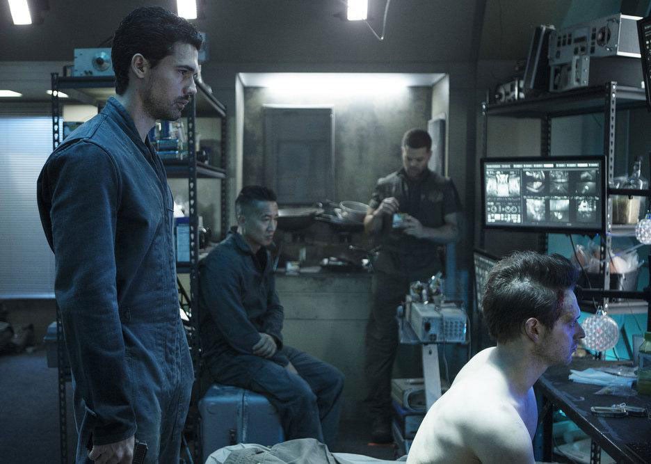 The Expanse : Photo Steven Strait