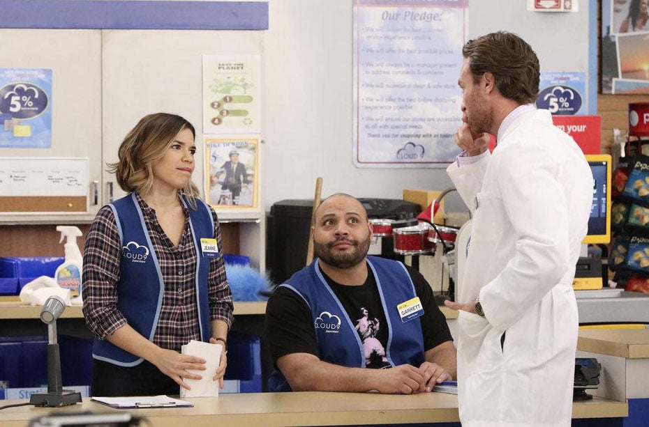 Superstore : Photo Colton Dunn, America Ferrera, Josh Lawson