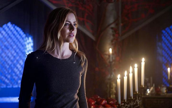 12 Monkeys : Photo Amanda Schull