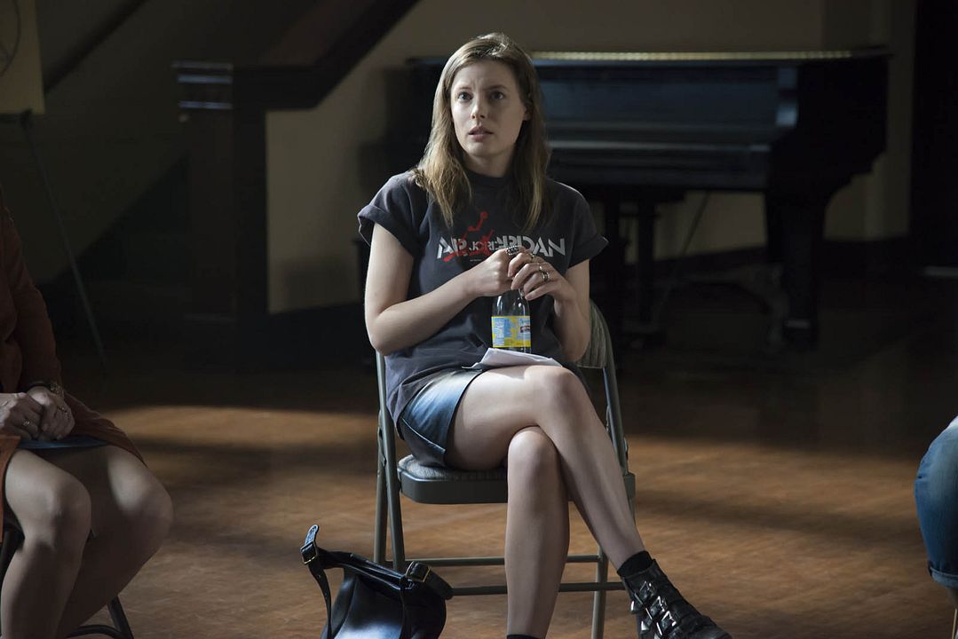 Love : Photo Gillian Jacobs